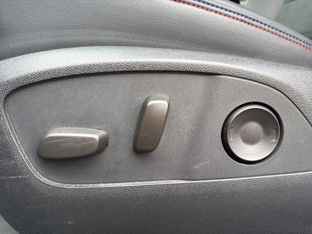 Used 2024 Chevrolet Blazer EV RS image 32