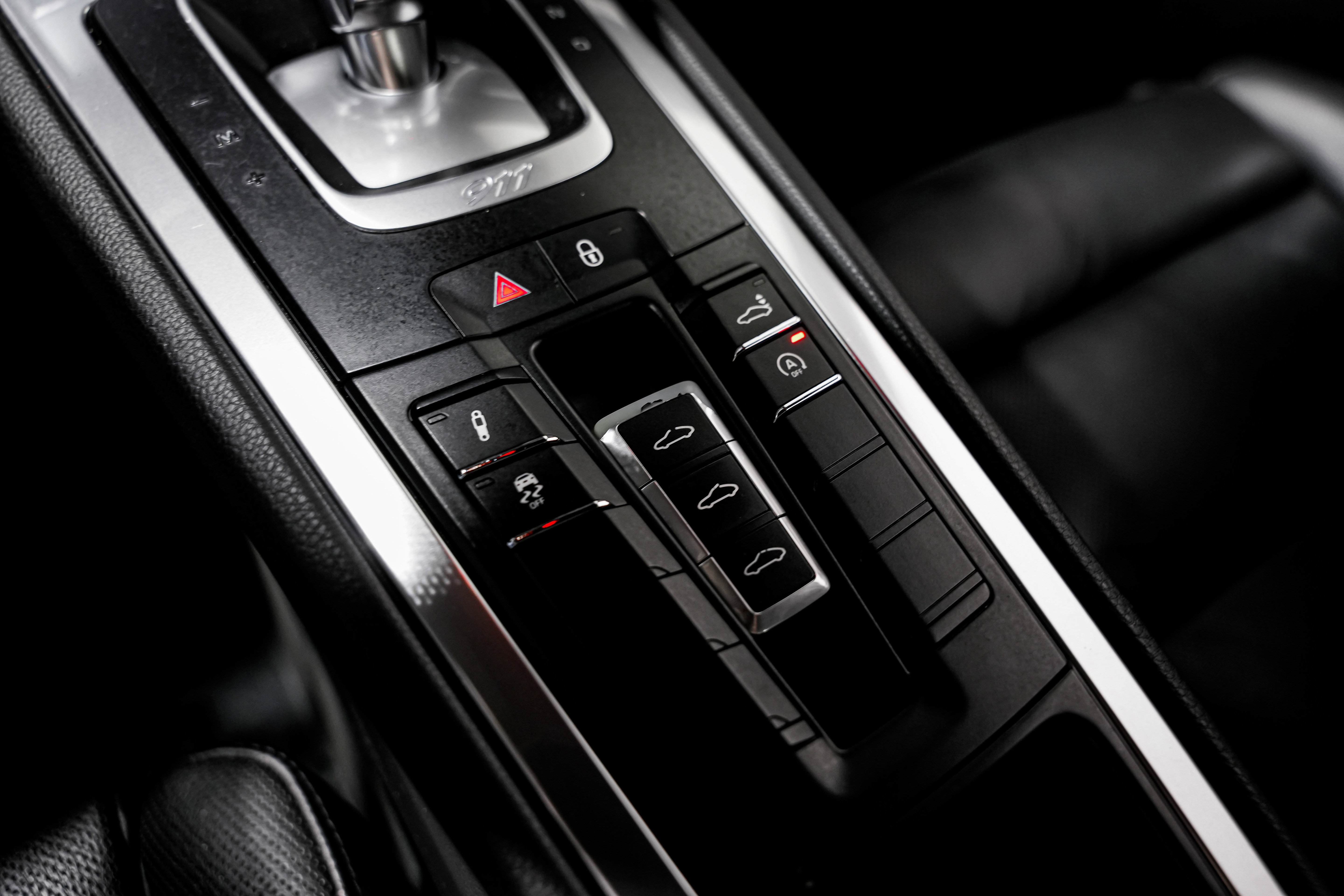 Used 2017 Porsche 911 Carrera S image 15