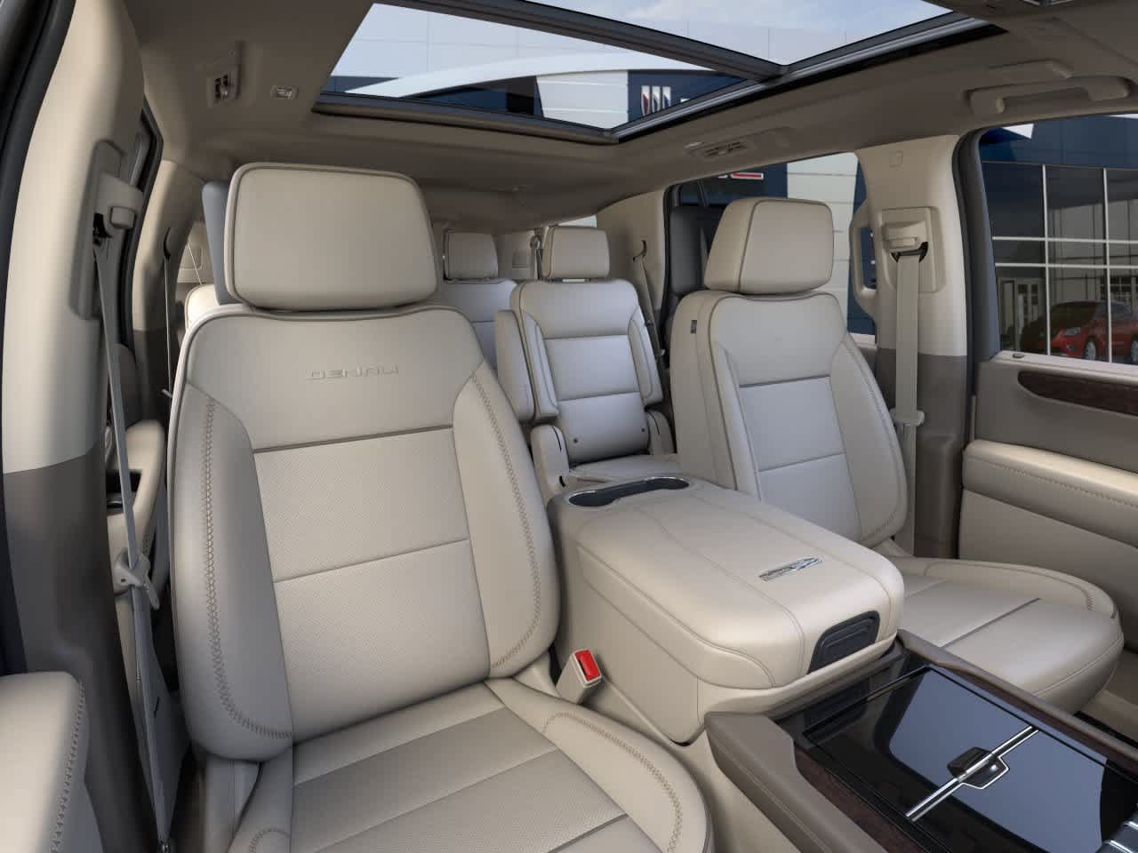 New 2026 GMC Yukon Denali w/ Denali Reserve Package AWD/4WD image 16