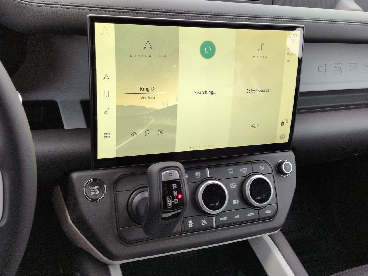 New 2026 Land Rover Defender 110 X-Dynamic SE AWD/4WD image 15