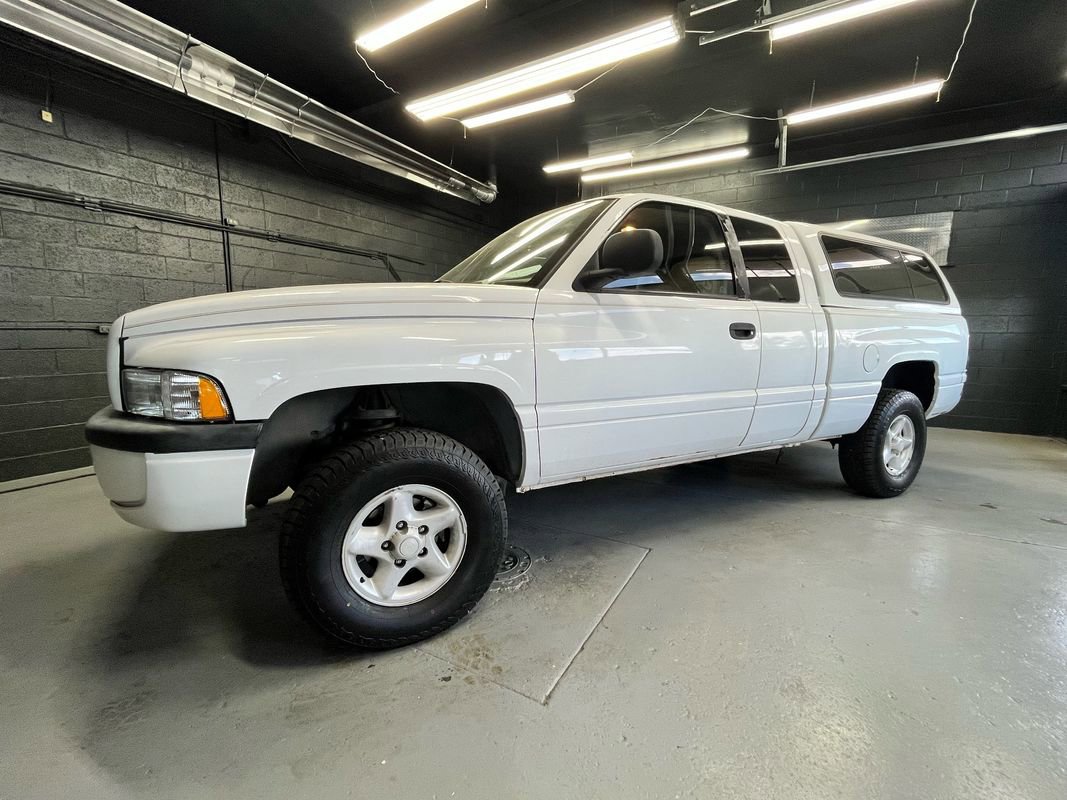 Used 1998 Dodge Ram 1500 Truck 4x4 Quad Cab image 7