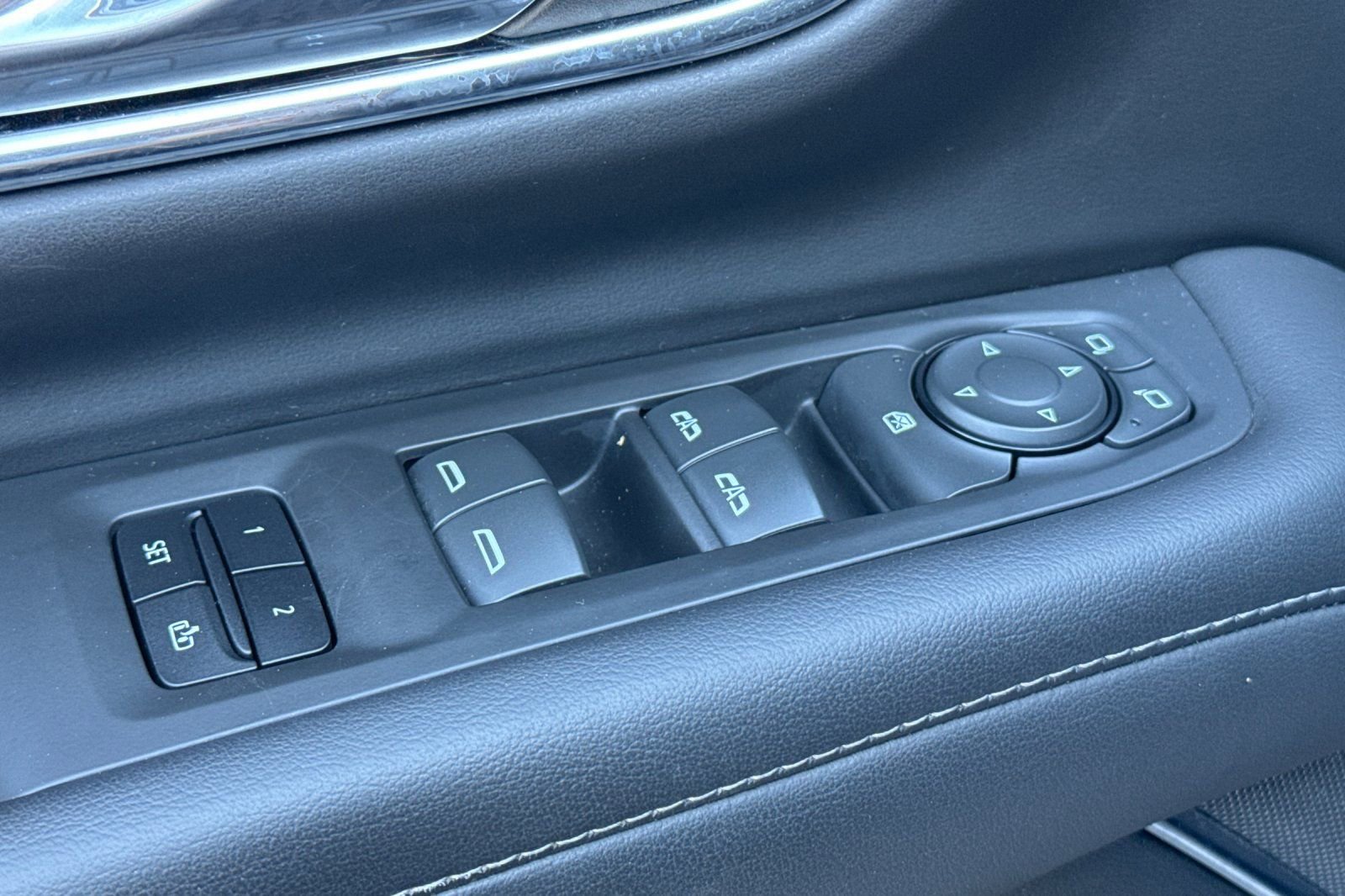 Used 2023 Chevrolet Tahoe Z71 image 11