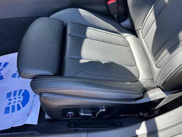 Certified 2024 BMW 330i xDrive 330i xDrive Sedan image 13