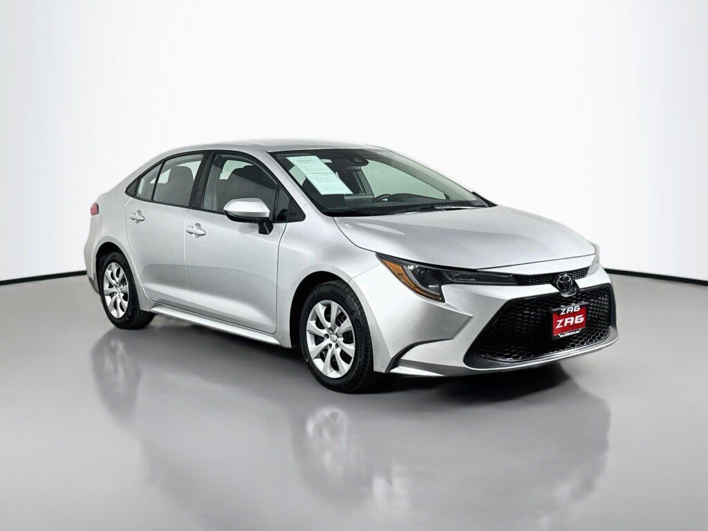 Used 2022 Toyota Corolla LE FWD image 7