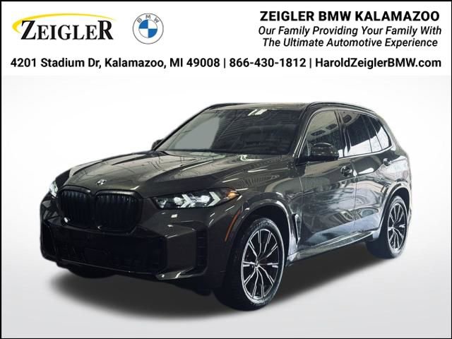 New 2026 BMW X5 xDrive40i w/ M Sport Package image 1