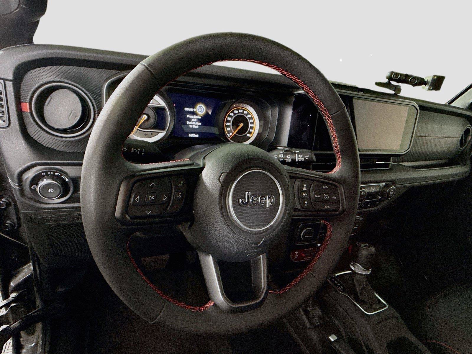 Used 2024 Jeep Wrangler Unlimited Rubicon w/ Technology Group AWD/4WD image 5