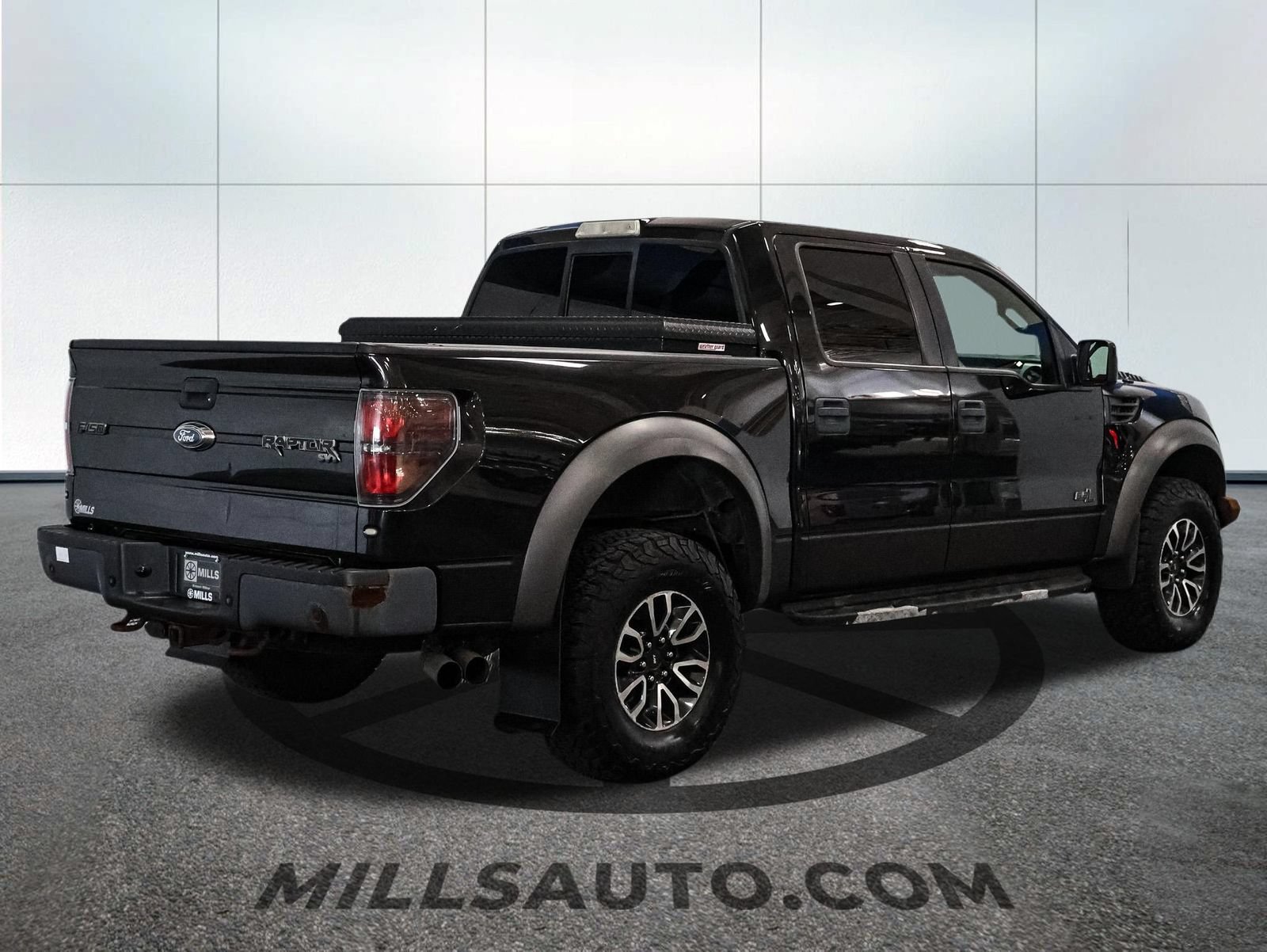 Used 2013 Ford F150 Raptor w/ Luxury Equipment Group AWD/4WD image 8