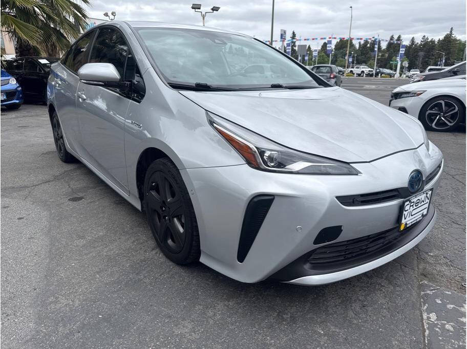 Used 2019 Toyota Prius XLE w/ Carpet Mat Package FWD image 11