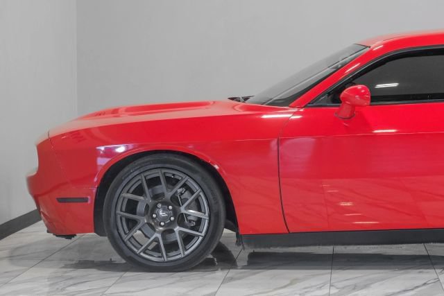 Used 2023 Dodge Challenger R/T w/ Blacktop Package RWD image 17