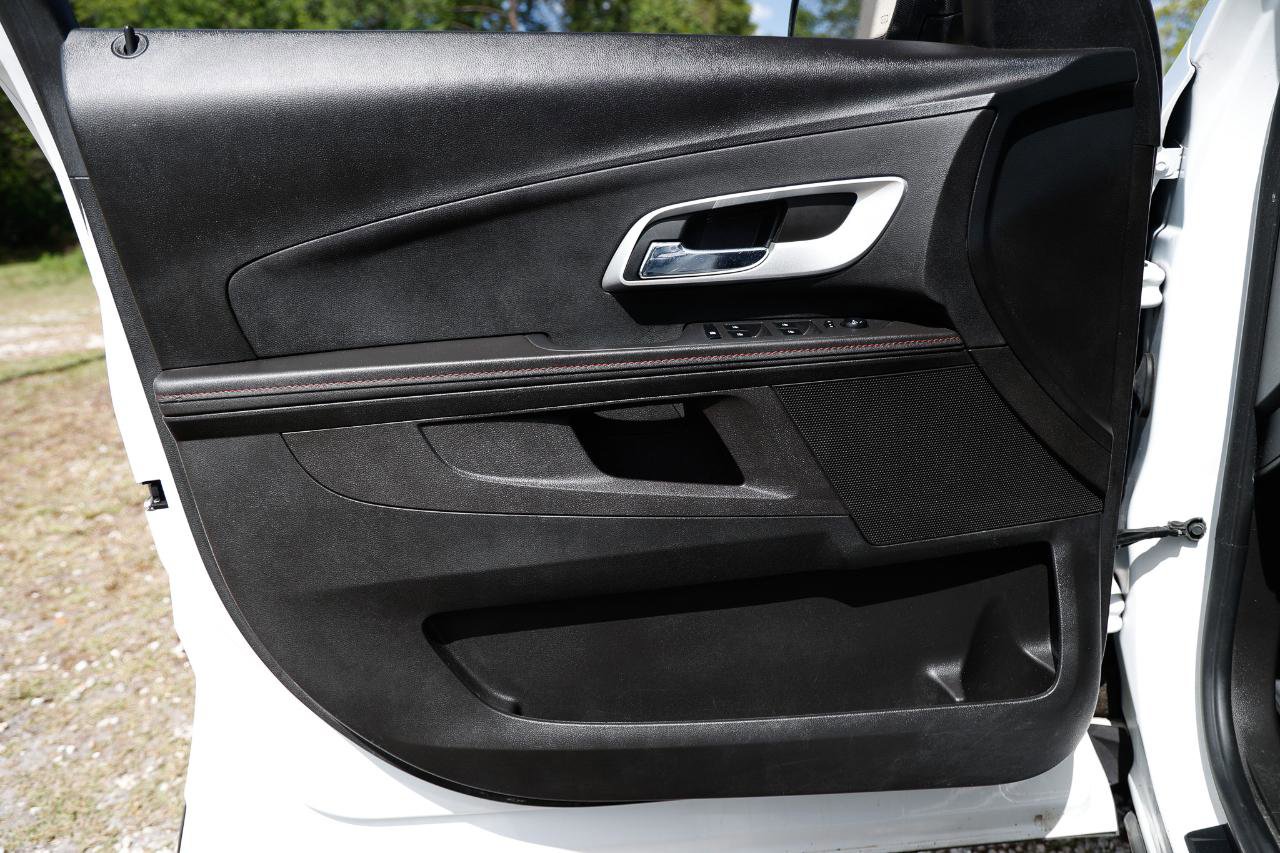 Used 2011 Chevrolet Equinox LT w/ Driver Convenience Package image 34