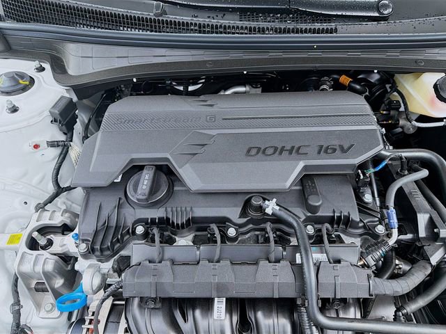 New 2026 Hyundai Elantra Sport FWD image 29