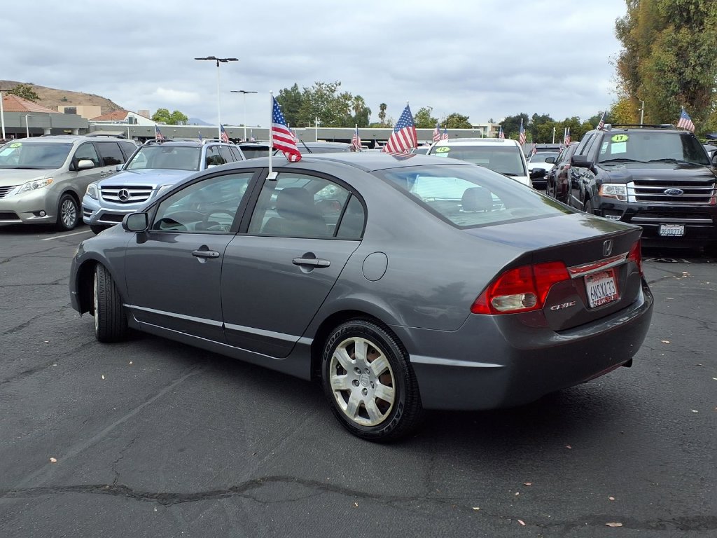 Used 2010 Honda Civic LX image 4
