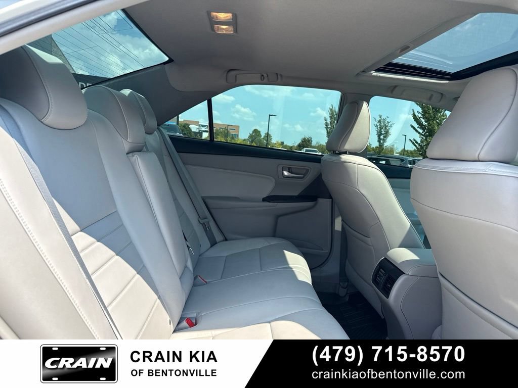 Used 2015 Toyota Camry XLE FWD image 11