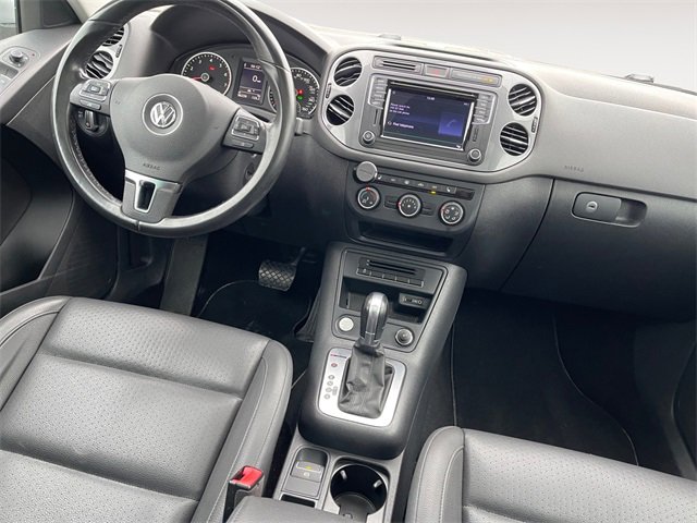 Used 2016 Volkswagen Tiguan SE image 10