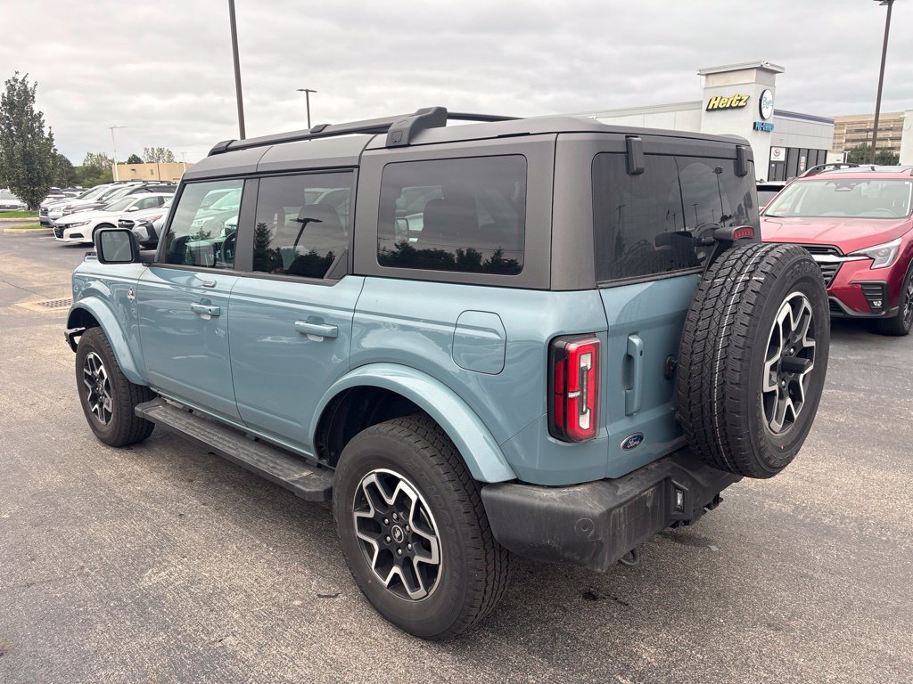 Used 2023 Ford Bronco Outer Banks AWD/4WD image 4