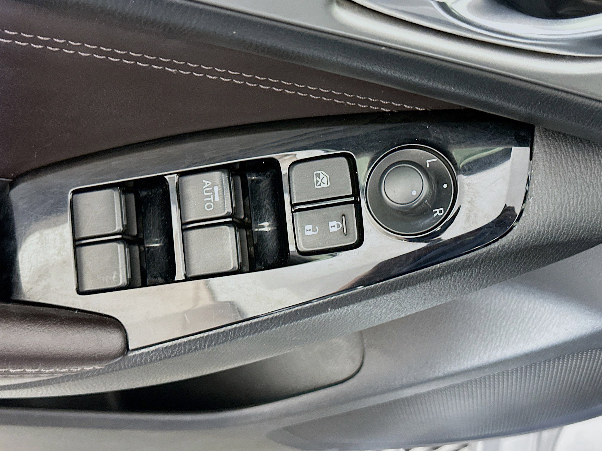 Used 2017 MAZDA MAZDA3 Touring image 15