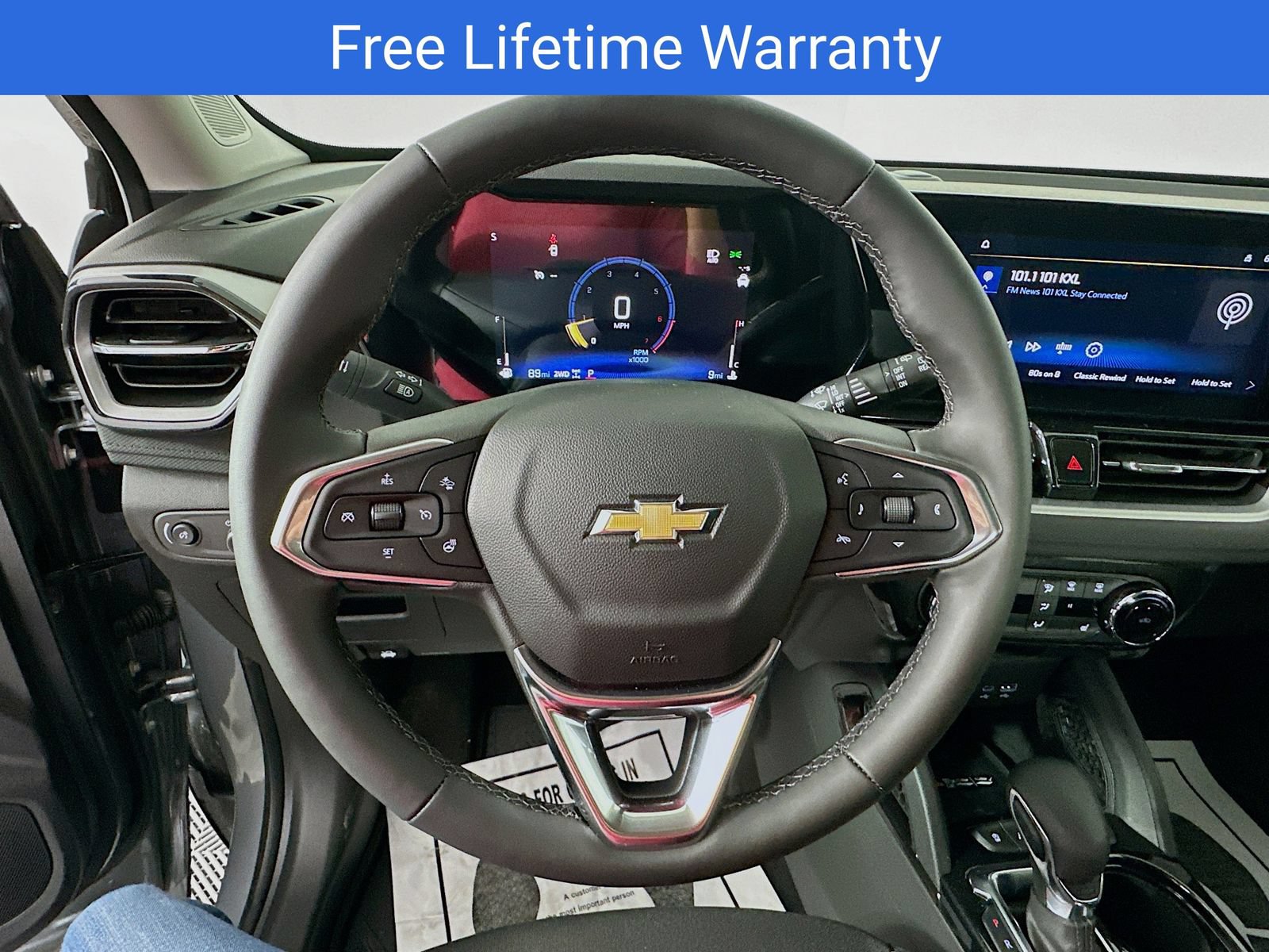 New 2026 Chevrolet TrailBlazer LT w/ Convenience Package AWD/4WD image 12