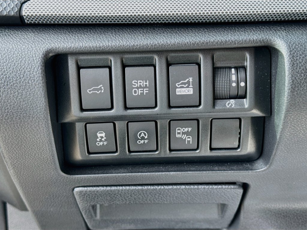 Used 2020 Subaru Forester Limited AWD/4WD image 10