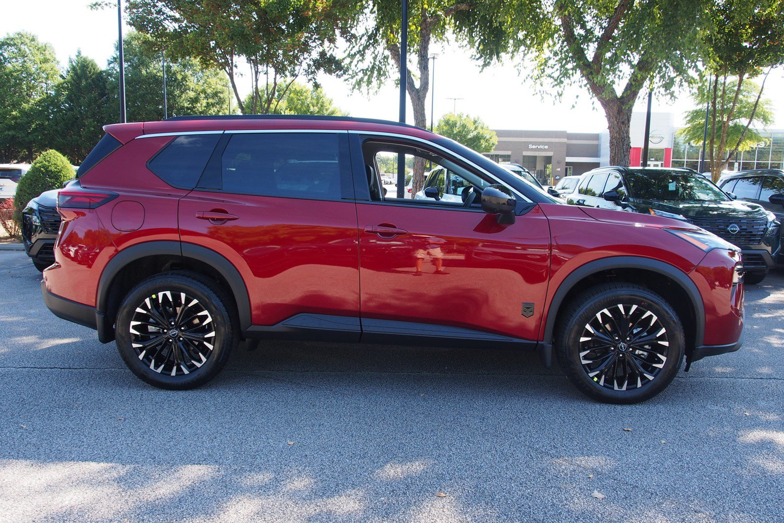 New 2026 Nissan Rogue Dark Armor FWD image 8