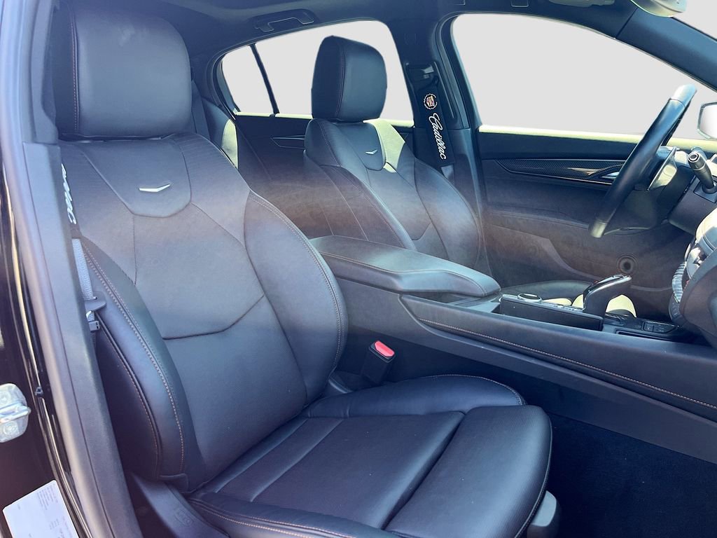 Used 2025 Cadillac CT5 Sport RWD image 28