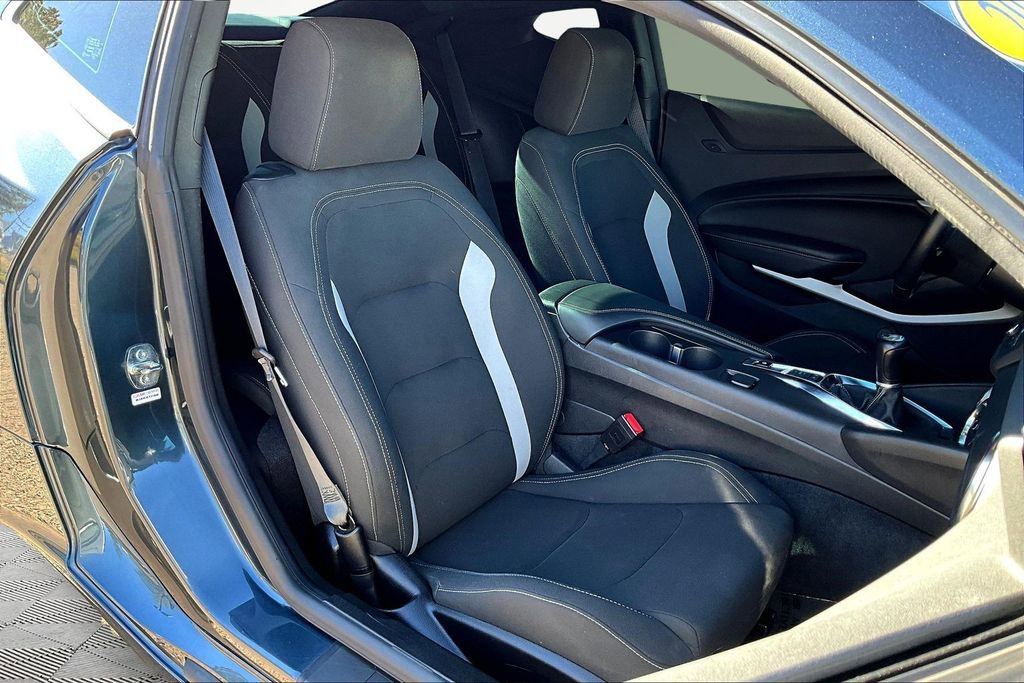 Used 2021 Chevrolet Camaro LS image 7