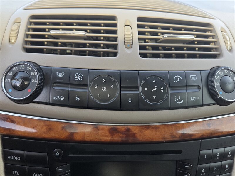 Used 2003 Mercedes-Benz E 320 Sedan image 22