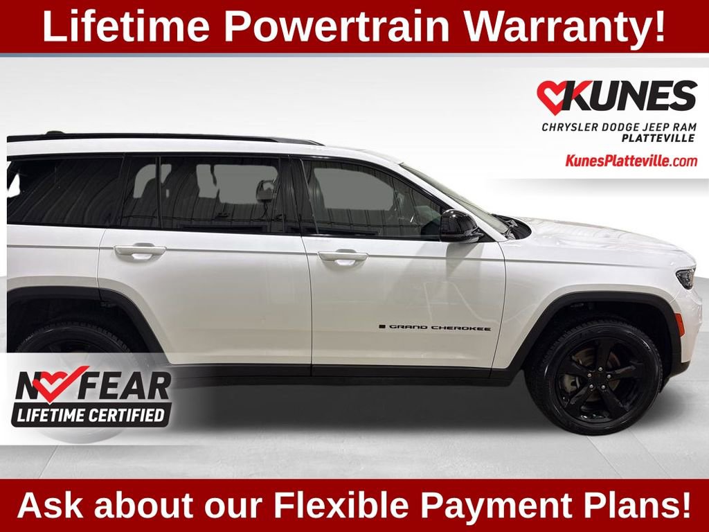 Used 2023 Jeep Grand Cherokee L Laredo image 12