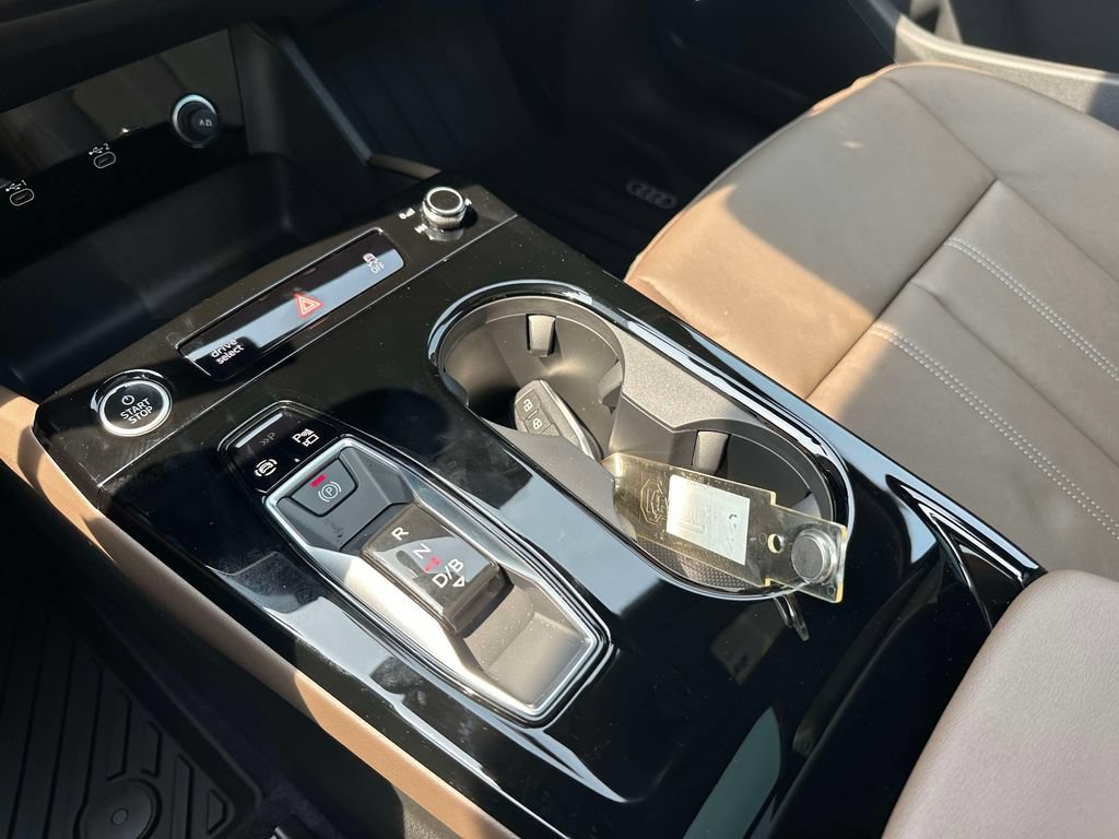 New 2027 Audi Q6 e-tron Premium Plus AWD/4WD image 20