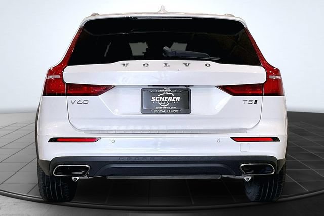 Certified 2021 Volvo V60 T5 Cross Country w/ Climate Package AWD/4WD image 5