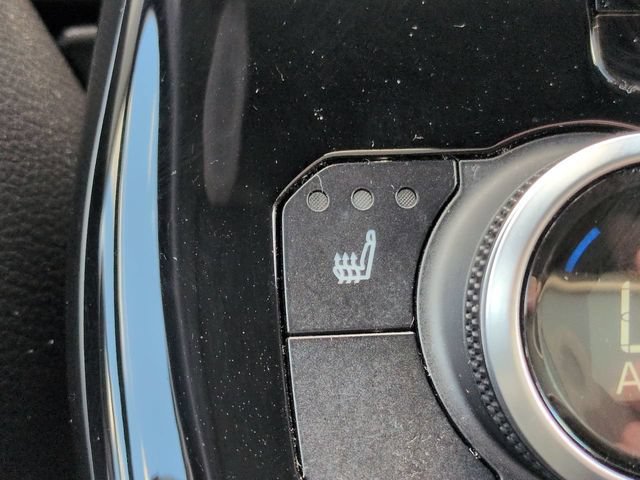 Certified 2024 Toyota Highlander XLE FWD image 23