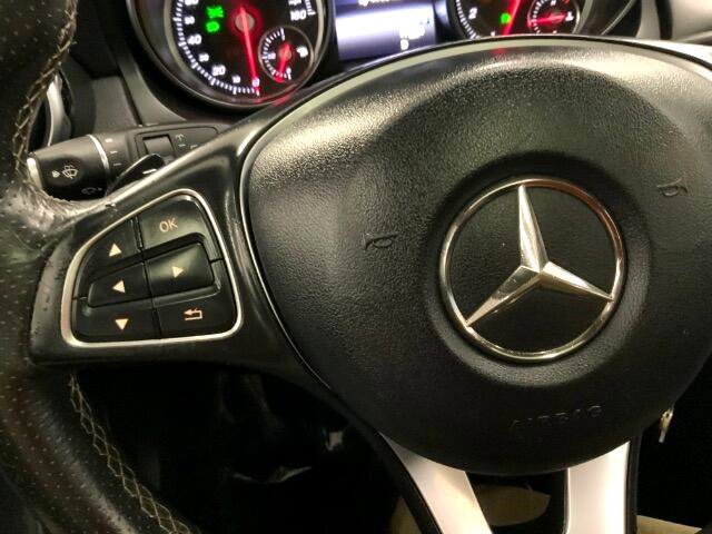 Used 2018 Mercedes-Benz GLA 250 4MATIC image 21