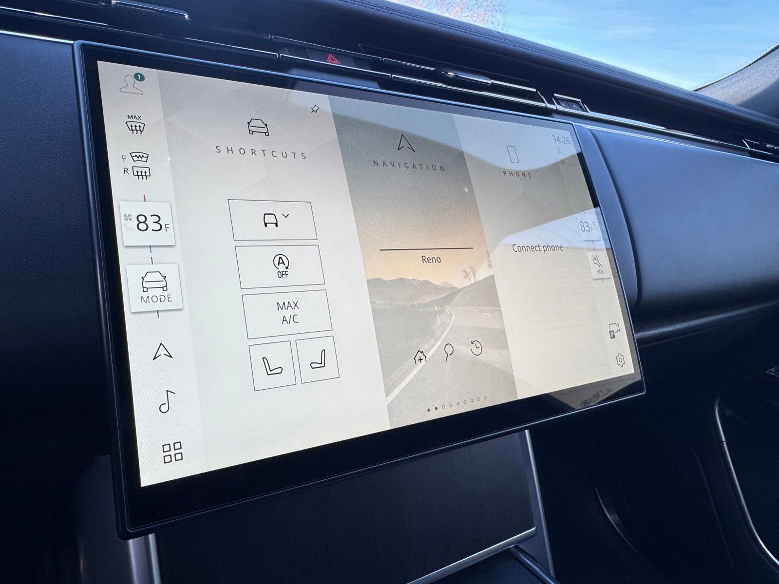 New 2026 Land Rover Range Rover SE AWD/4WD image 14