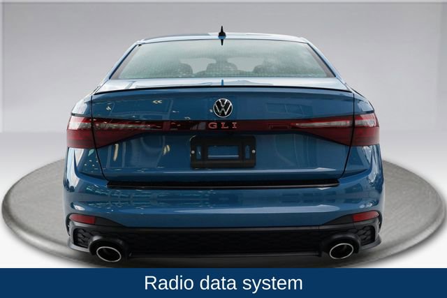 Used 2025 Volkswagen Jetta GLI Autobahn FWD image 11