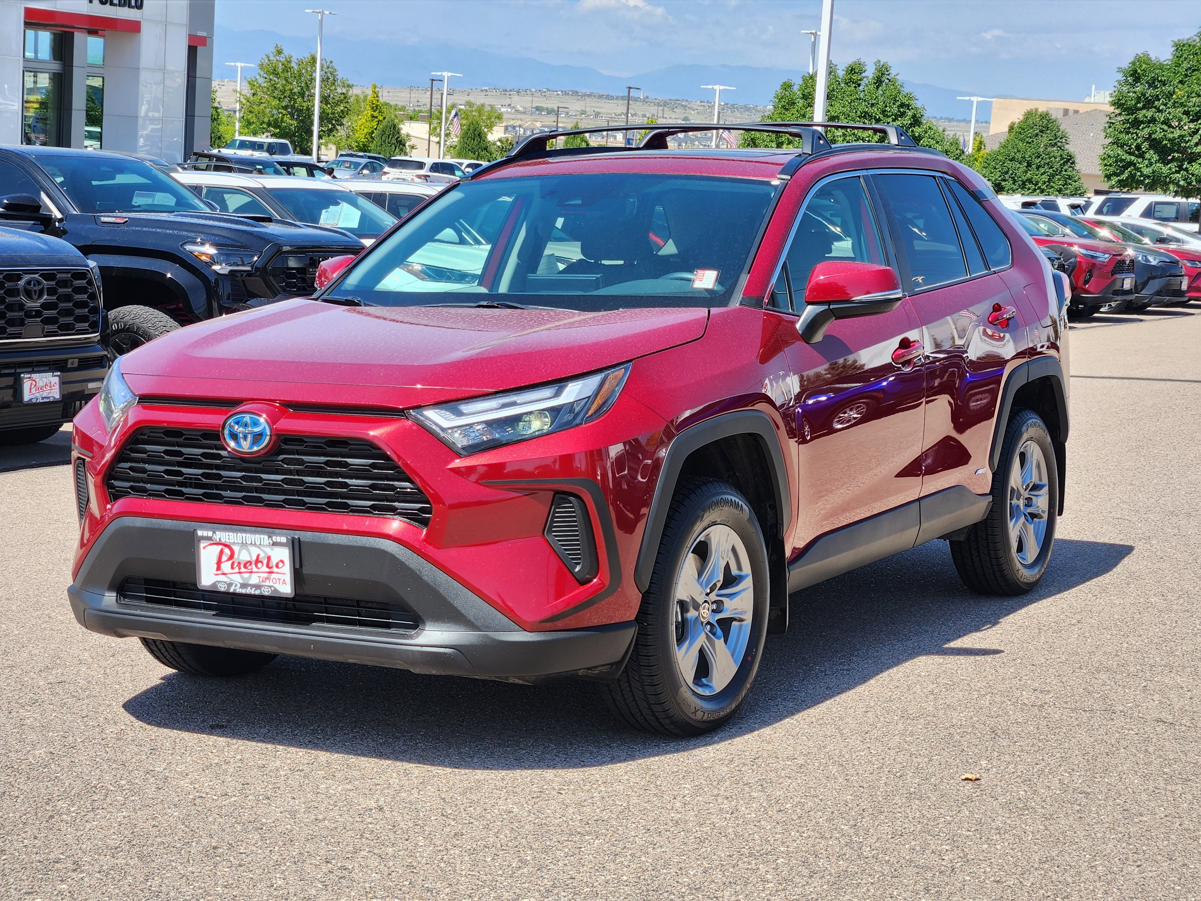 Used 2024 Toyota RAV4 XLE w/ Convenience Package AWD/4WD image 3