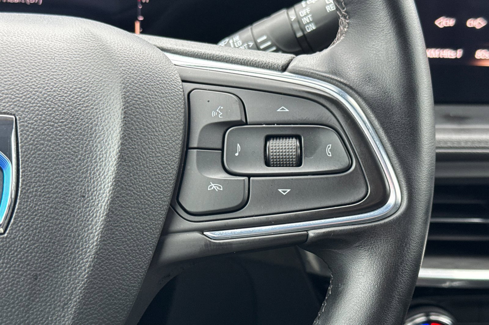 Used 2024 Buick Encore GX Sport Touring image 30