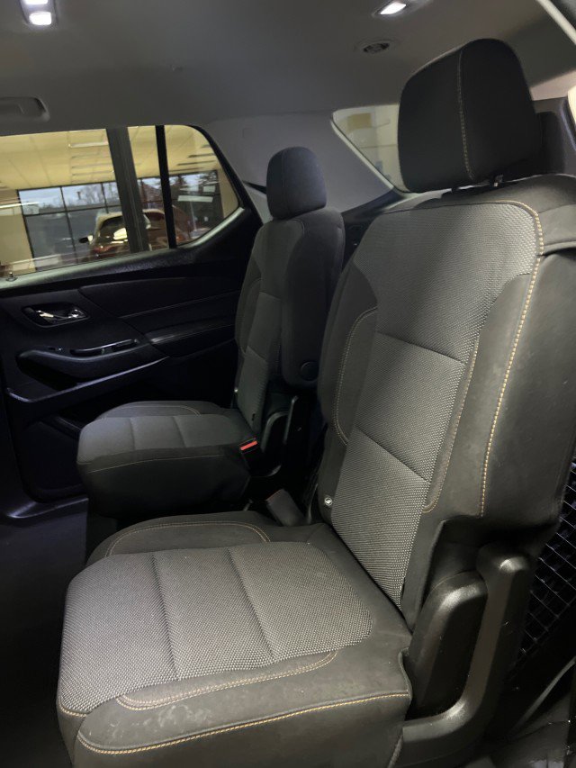 Used 2019 Chevrolet Traverse LT image 9