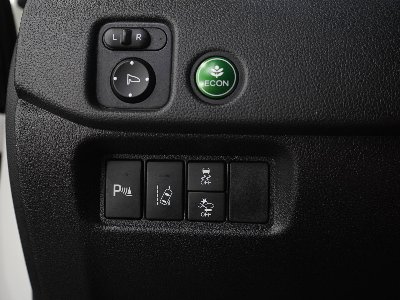 Used 2017 Honda Pilot Touring image 30