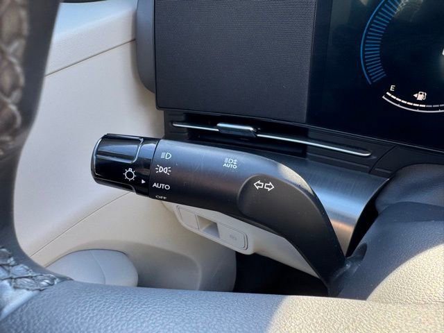 Used 2024 Hyundai Kona SEL image 32