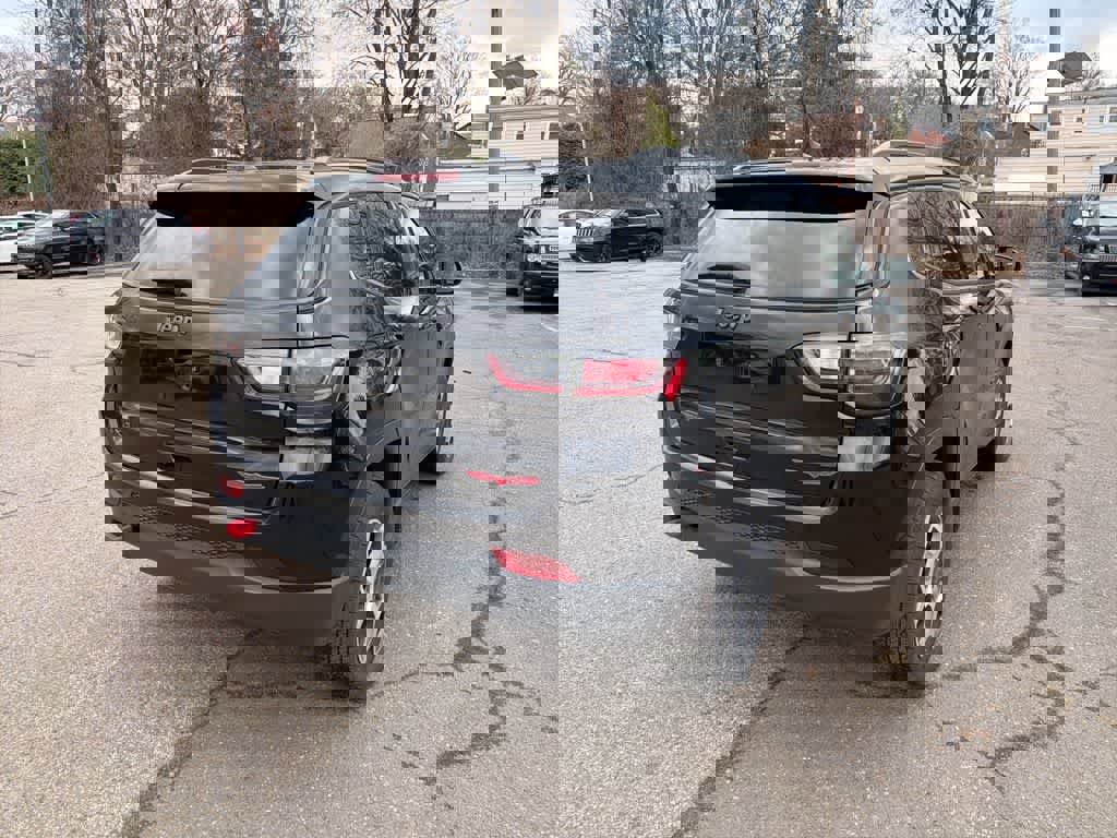 Used 2022 Jeep Compass Trailhawk w/ Trailhawk Elite Group image 15