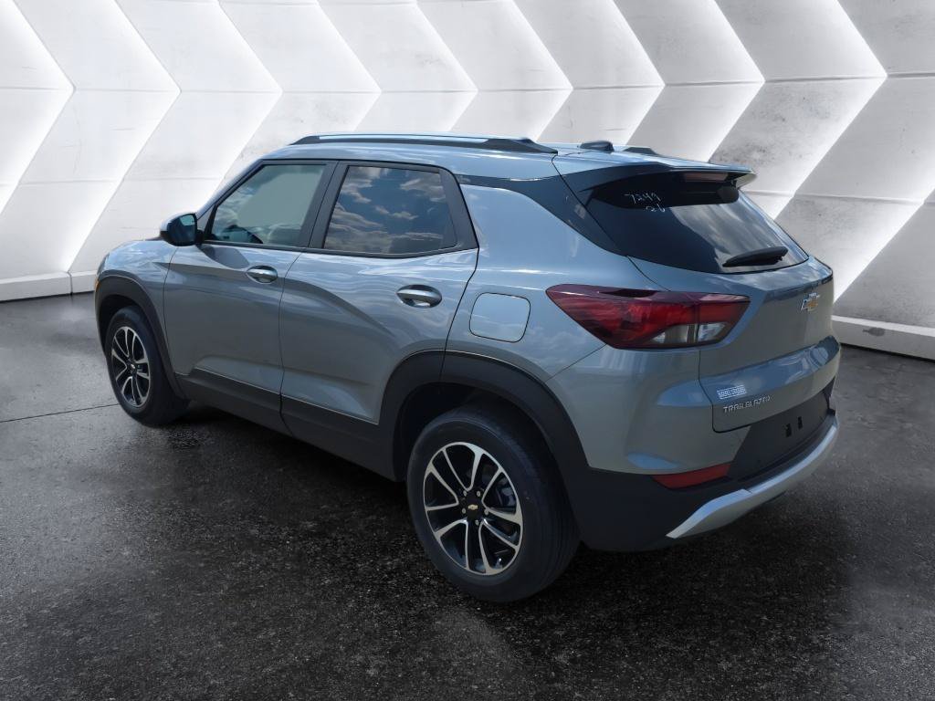 New 2026 Chevrolet TrailBlazer LT w/ Driver Confidence Package FWD image 7