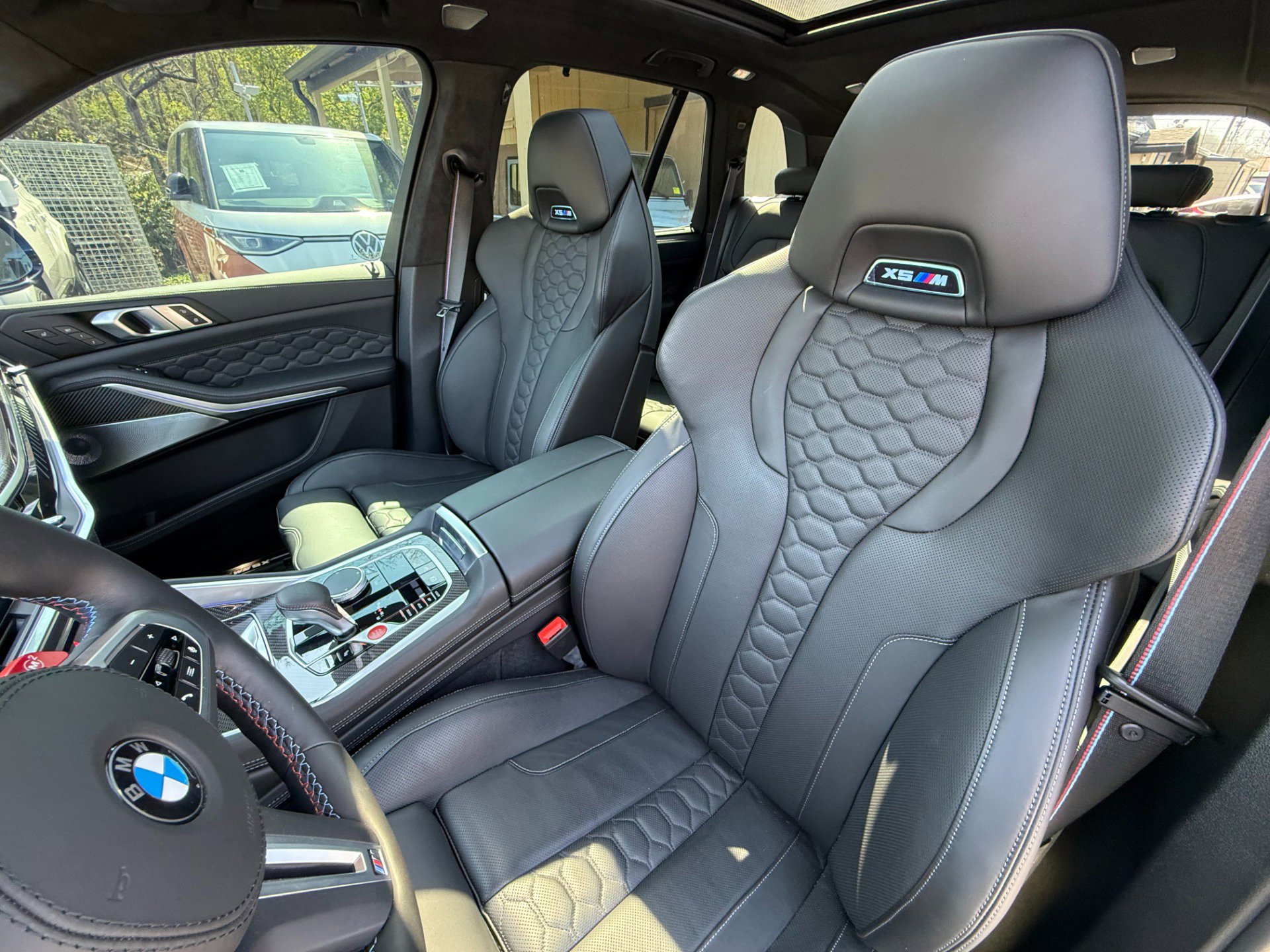 Used 2026 BMW X5 M Competition w/ Executive Package AWD/4WD image 17