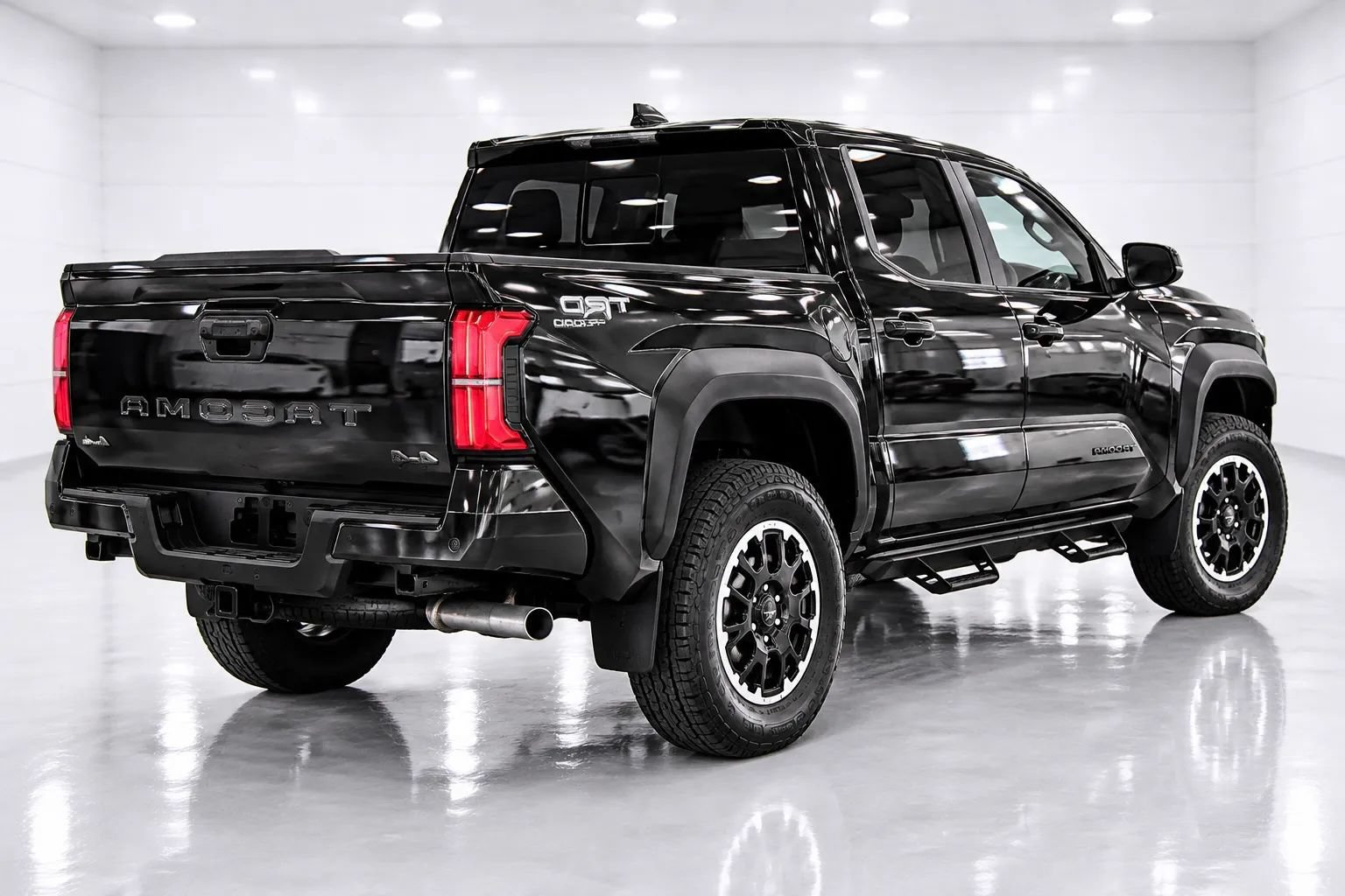Used 2024 Toyota Tacoma TRD Off-Road w/ TRD Off Road Premium Package AWD/4WD image 5