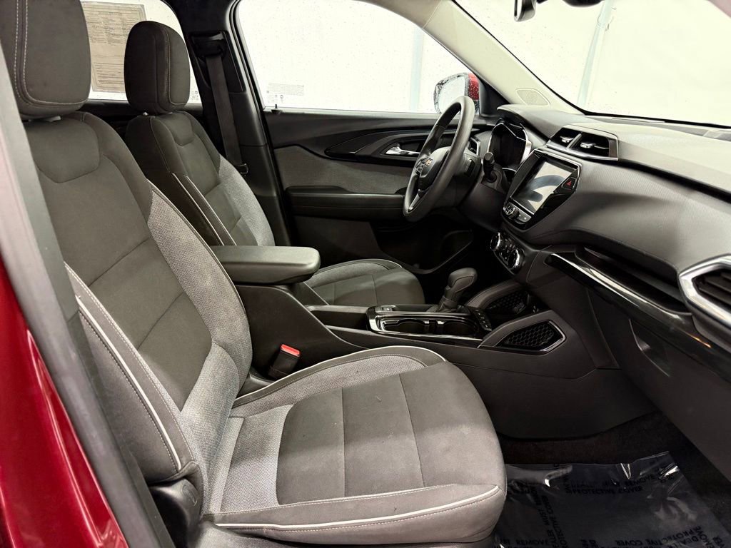 Used 2023 Chevrolet TrailBlazer LT w/ Convenience Package AWD/4WD image 20
