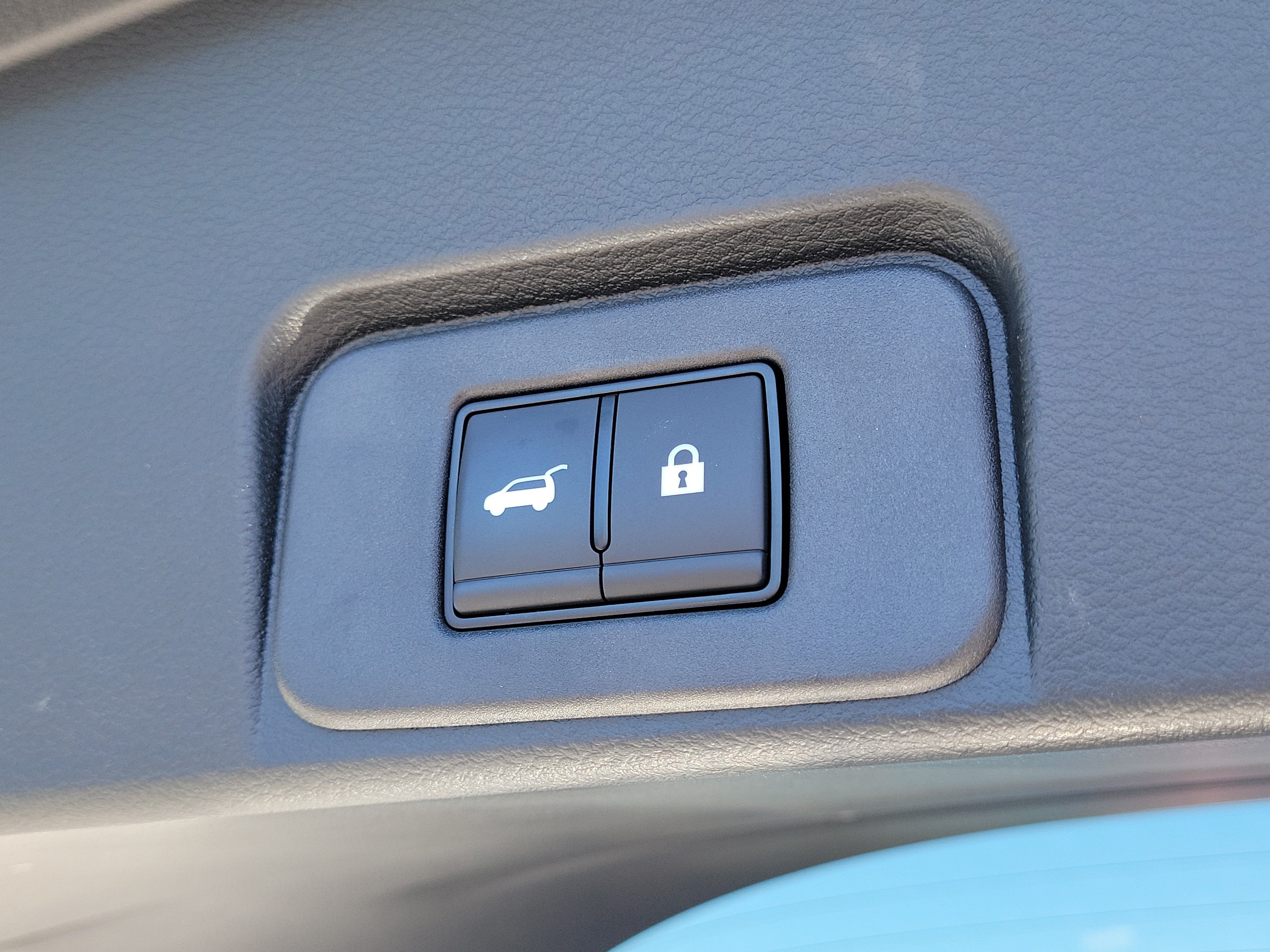 Certified 2024 Nissan Rogue SL FWD image 8