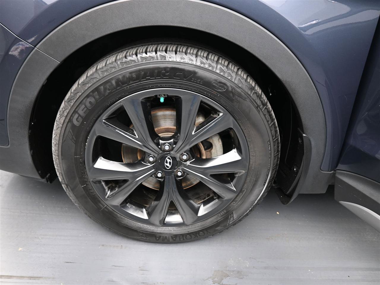 Used 2018 Hyundai Santa Fe Sport image 18