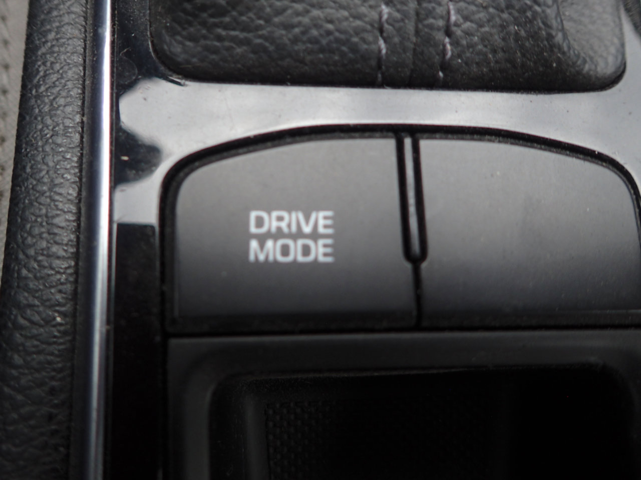 Used 2015 Hyundai Sonata SE FWD image 19