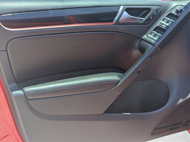 Used 2010 Volkswagen GTI 4-Door FWD image 10