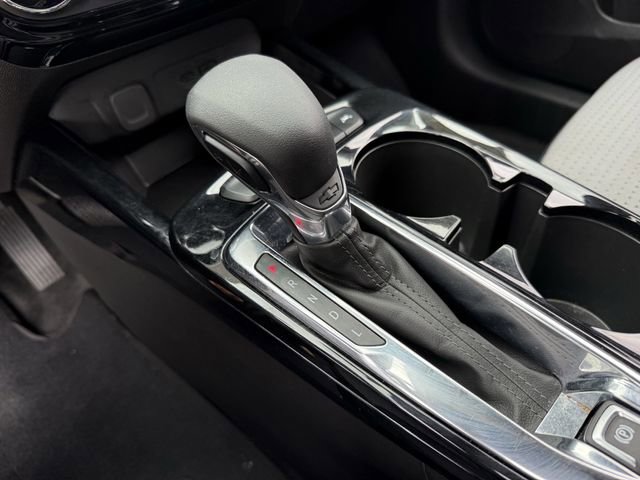 Certified 2025 Chevrolet Trax LT FWD image 21