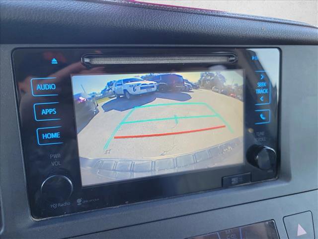 Used 2015 Toyota Sienna XLE image 22