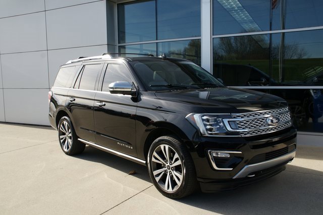 Used 2020 Ford Expedition Platinum image 2